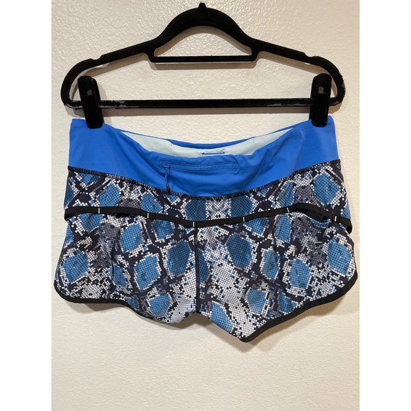 Lululemon size 8 Run Times Short Lined Snake Print Running Shorts - Picture 4 of 10